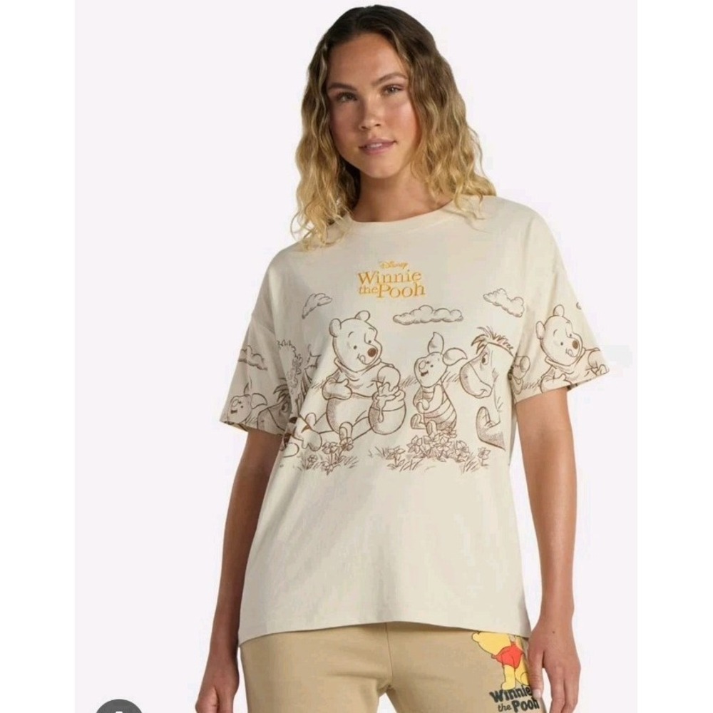 Women's Winnie The Pooh Size XL T Shirt Top Disney Beige Piglet Tigger Eeyore